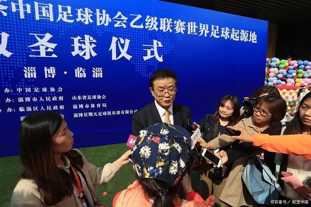 凯斯勒首节状态火热，4投全中助队紧咬比分